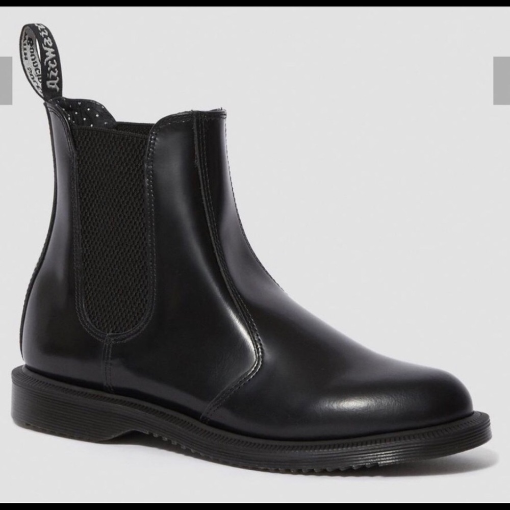 Dr. Martens Flora Chelsea boots size 8/39